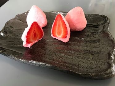 mochi med jordbær