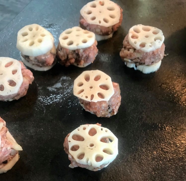 fars og lotusrødder