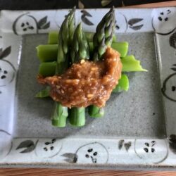 asparges med miso