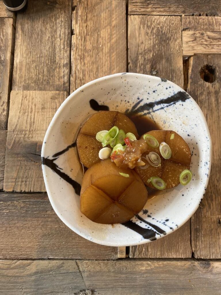 daikon i sauce 